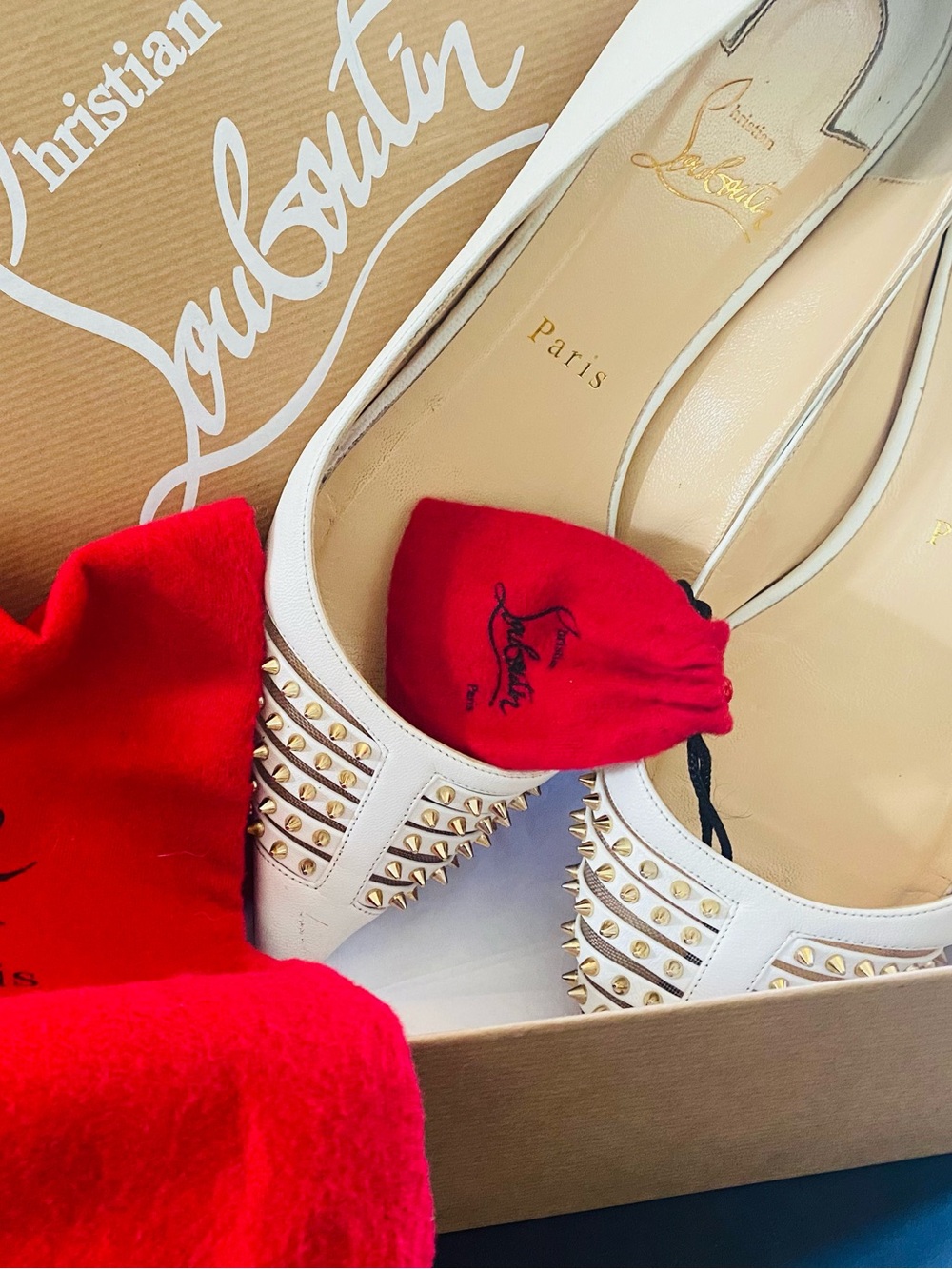 🛍️Christian Louboutin Authentic Cream Leather Studded Ballet Flats w Packaging